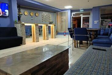 Moda Life Otel