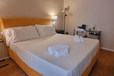 پانسیون Eva Luxury Suite
