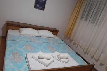 پانسیون Goshevski Apartment