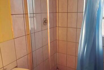 پانسیون Mmj Guest House