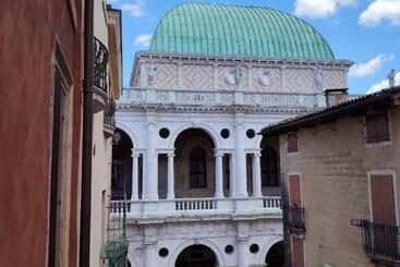 پانسیون Vicenza Room