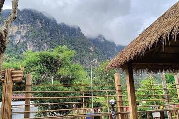تختخواب و صبحانه Cool Pool Bungalow
