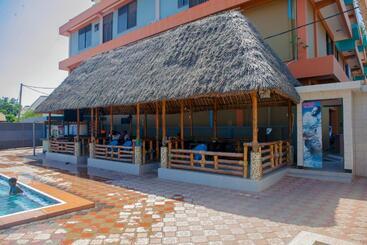 Butiama Hotel Chanika