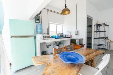 هتل Aramara Suite