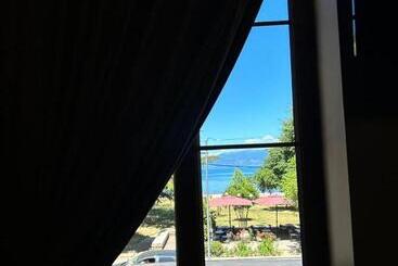 هتل Fole Guest House