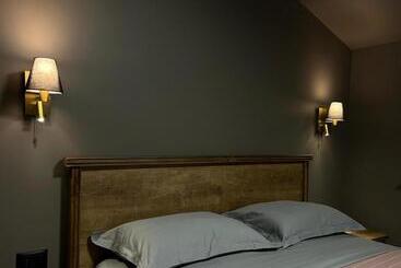 هتل Fole Guest House