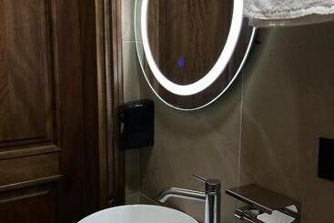 هتل Fole Guest House