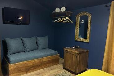 هتل Fole Guest House