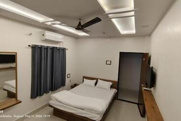 Отель Stay Inn Jamnagar Dwarka Highway