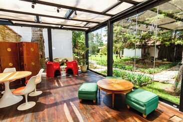 هتل Uvence Garden