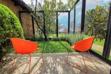 هتل Uvence Garden