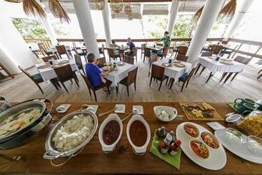 Ocean Vida Resort