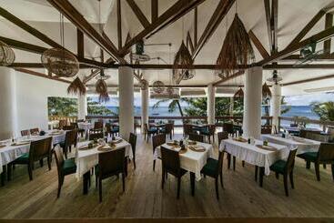 Ocean Vida Resort