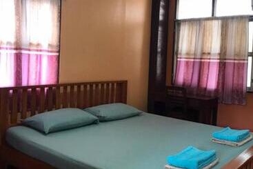 پانسیون Baan Lotus Guest House