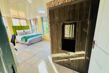 پانسیون Honeyhills Excellence Resorts E