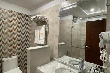 تختخواب و صبحانه Blossom View Apartments
