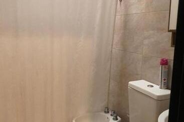 Hostel Custom