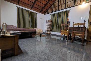 Hostel Exp, Auroville   A Rural Retreat Experience