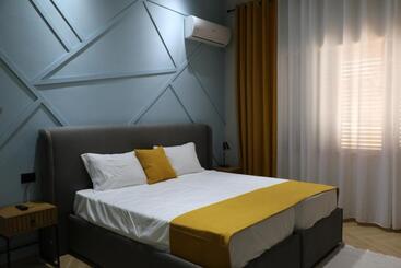 هتل City Center Rooms Durres