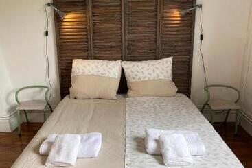 فندق La Chambre Verte Du Gite De Vendome