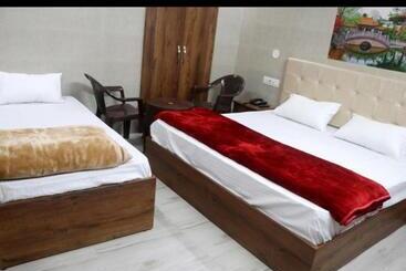 酒店 Krishna Dreams