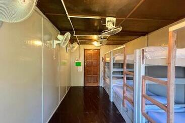 هتل Ohlala Rooms