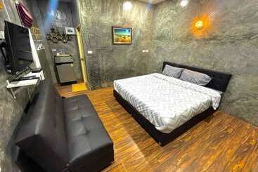 هتل Toraneethai Homestay Amphawa