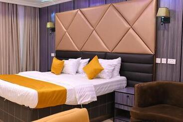 هتل Santino Grand Luxury
