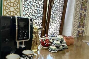 هتل Zarhal Boutique