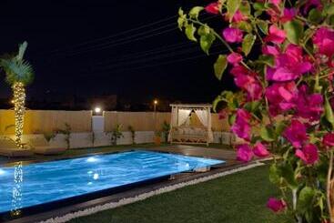هتل Villa Egella