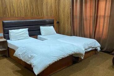 پانسیون Baltistan Resort Kachura