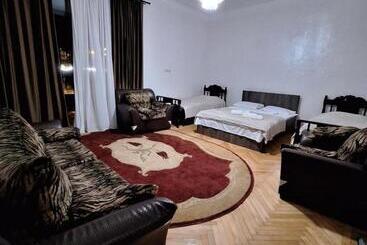 پانسیون Family Hotel 464
