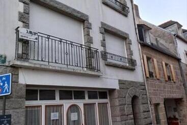 پانسیون Maison Du Port Du Goyen