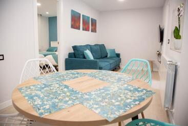 Pregonero Urban Suites   Azul