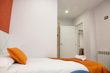 Pregonero Urban Suites   Naranja