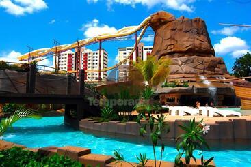 Spazzio Com Acesso Ao Acqua Park  L
