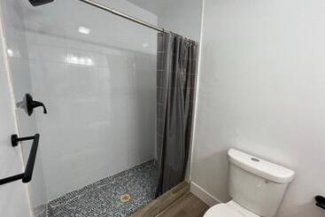 هاستل Guana Beach Inn