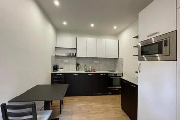Prime Stays At 92 Antim I Street