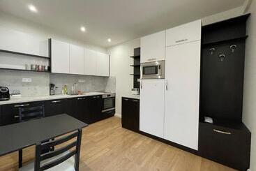 Prime Stays At 92 Antim I Street