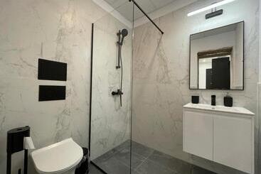 Prime Stays At 92 Antim I Street