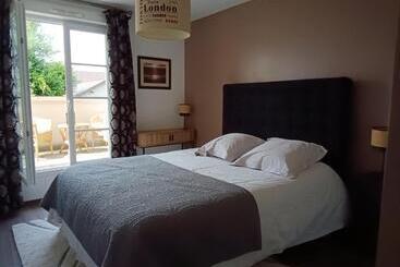 تختخواب و صبحانه 3 Chambres D Hôtes