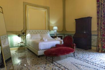 تختخواب و صبحانه Palazzo Egnazia Fasano