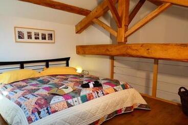 تختخواب و صبحانه Plaine Et Colline Chambres Et Table D Hôtes Isère
