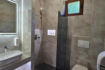 Hostel Premium