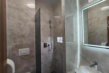 Hostel Premium