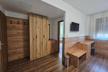Hostel Premium