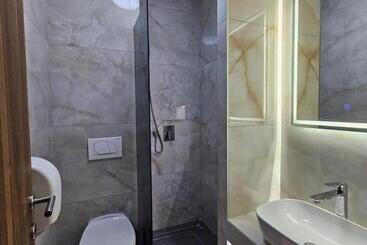 Hostel Premium