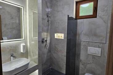 Hostel Premium