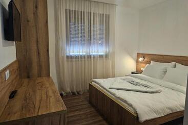 Hostel Premium
