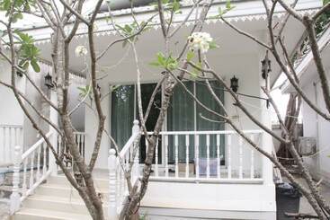 호텔 Bananaleaf Wedding Cafe & Resort
